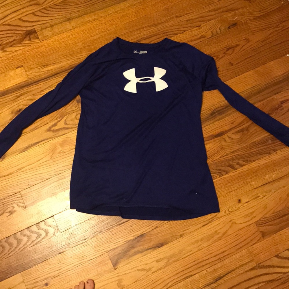 Under amour long sleeve shirt